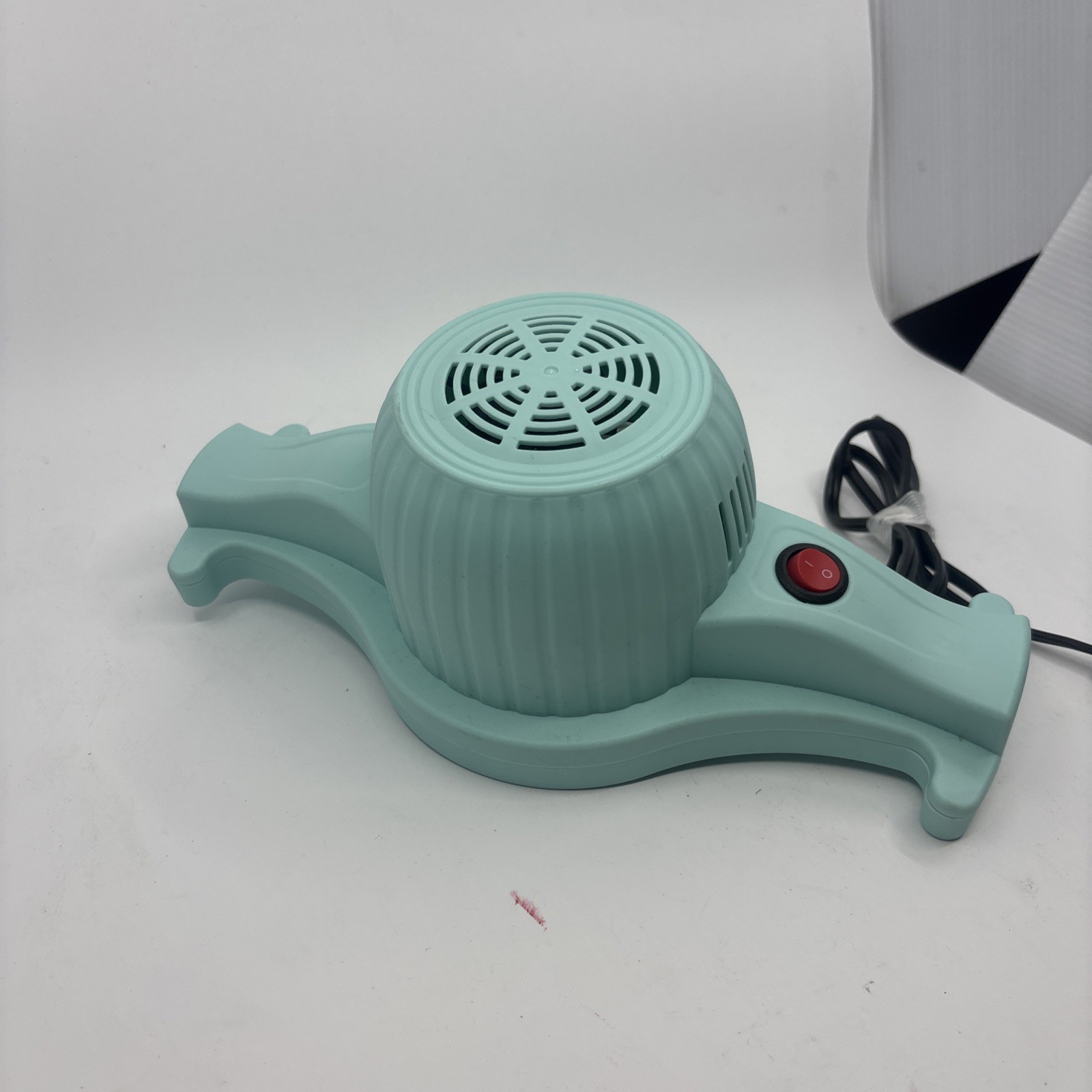 NOSTALGIA ELECTRIC ICE CREAM MAKER ICMP400 ICMP400BLUE 4-QUART MOTOR BLUE
