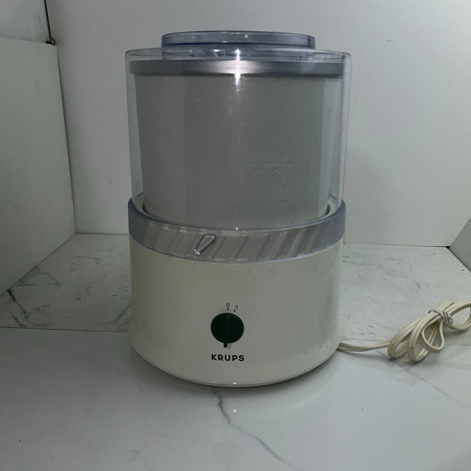 Cuisinart ICE-30BC 2-Qt Ice Cream Frozen Yogurt Sorbet Maker – Works!