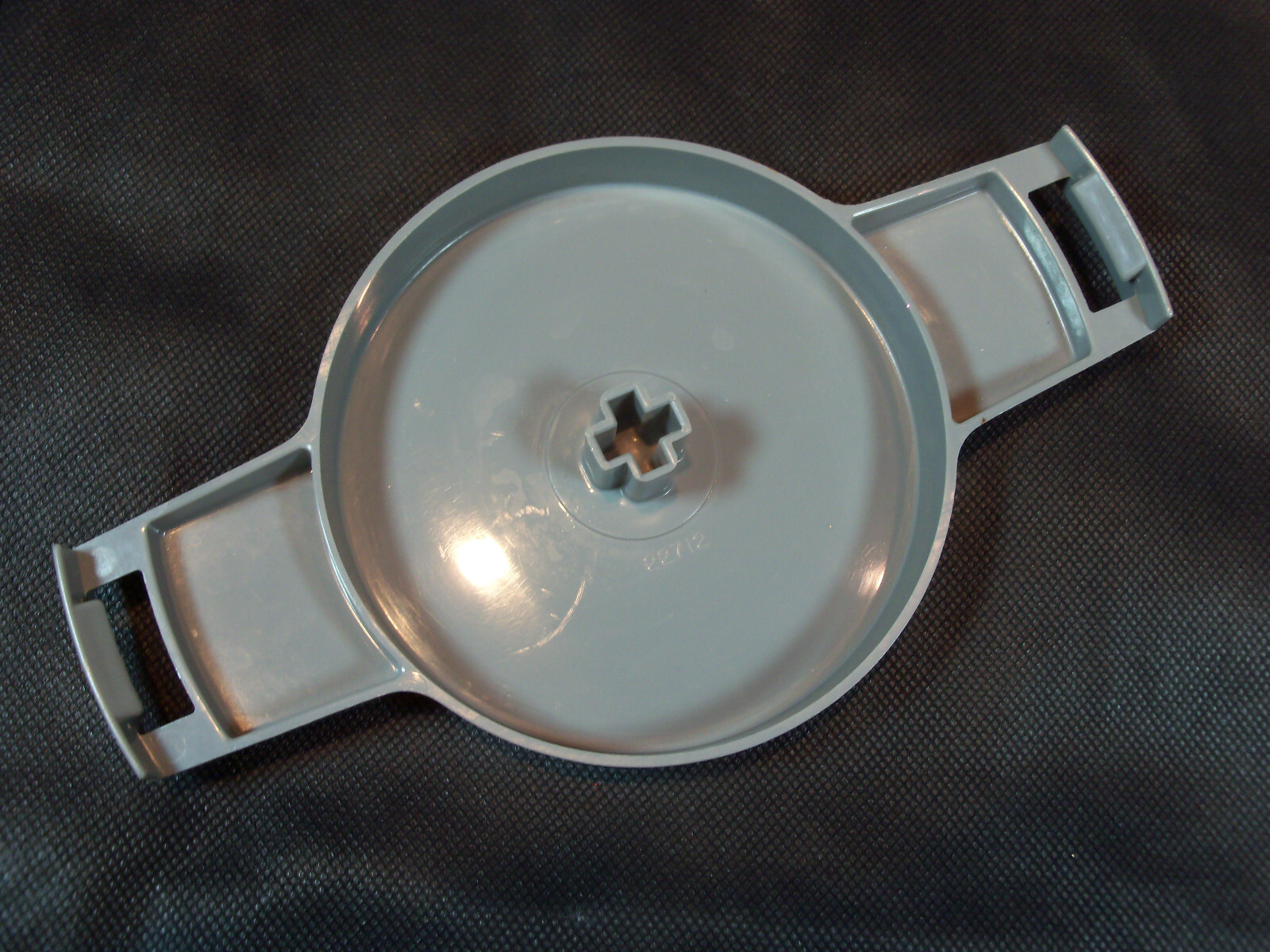 Rival Ice Cream Parlor 8210 Maker 2 Quarts — Replacement Drive Lid Only