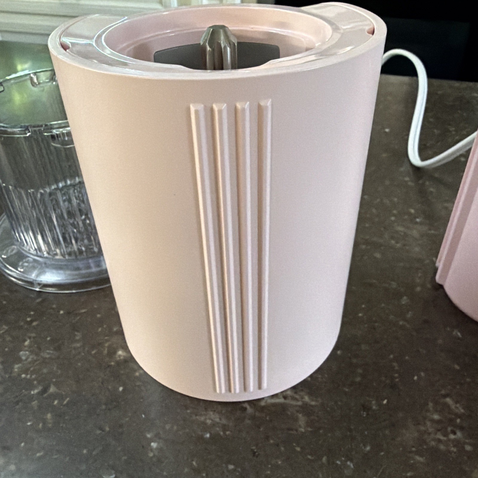 Cuisinart FastFreeze Frozen Treat Maker Pink Color