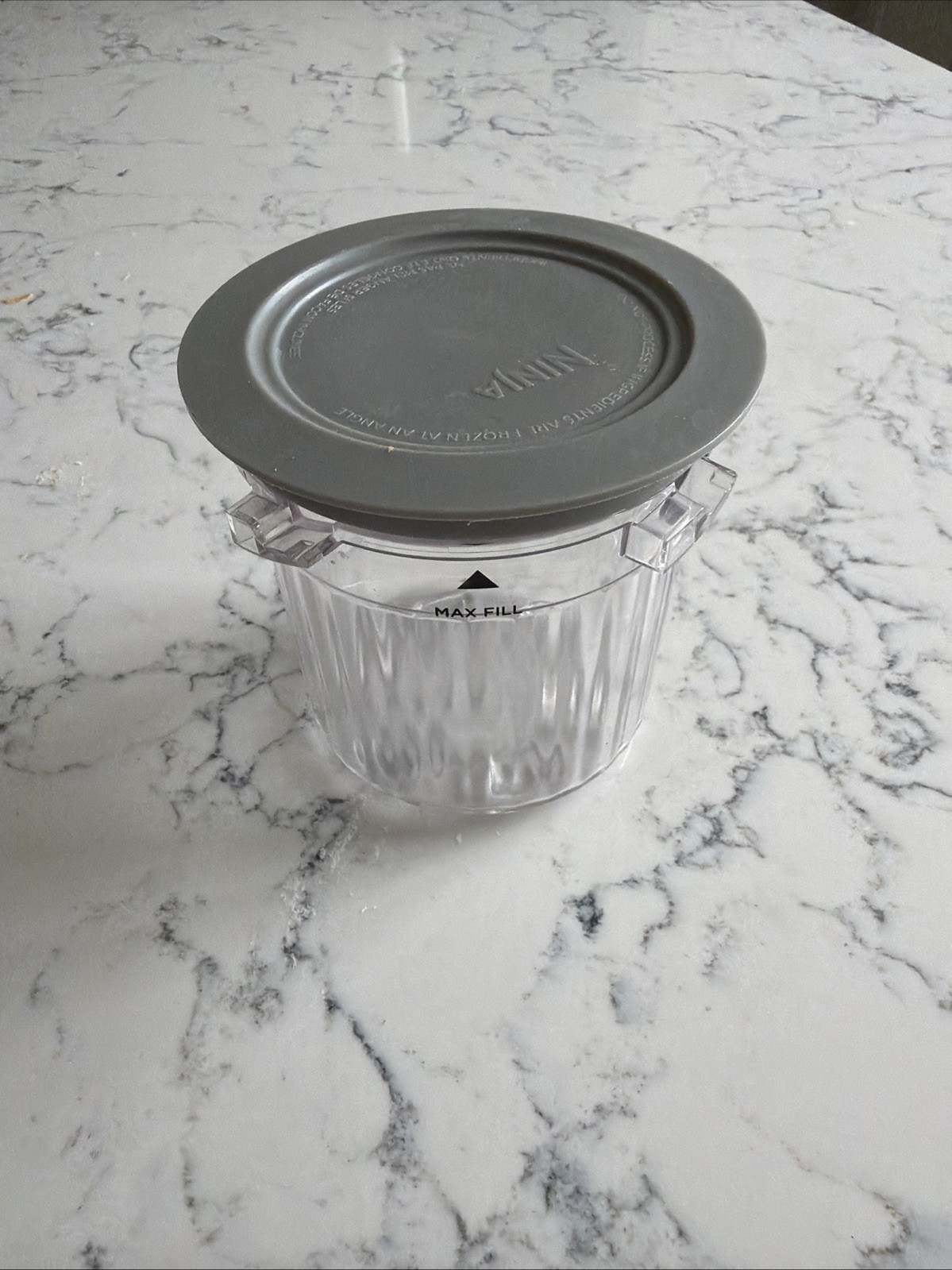 Ninja CREAMi Breeze Pint Nc200 & Nc100 series with gray lids Replacement