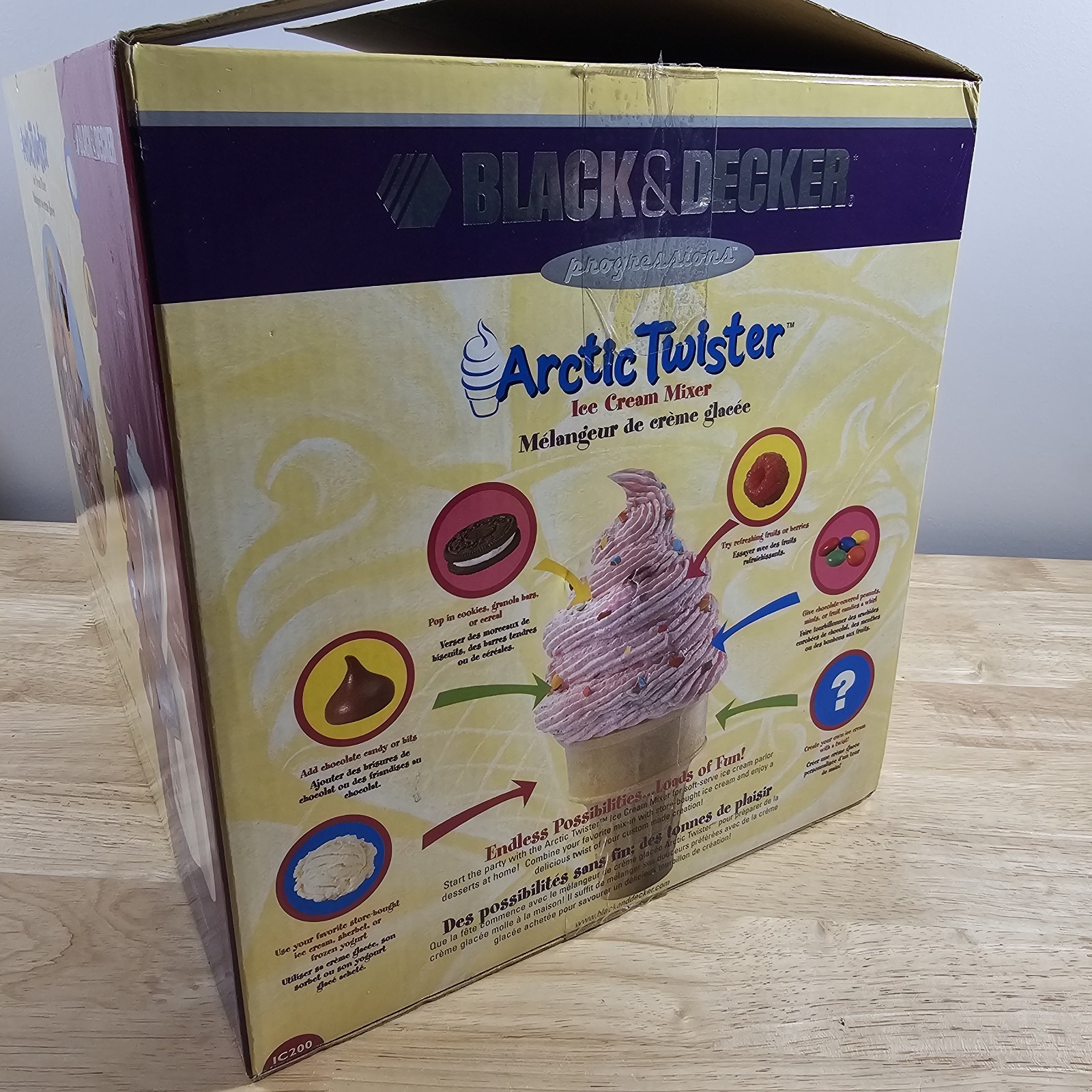 Black & Decker Professional Arctic Twister Ice Cream Mixer NIB NOS