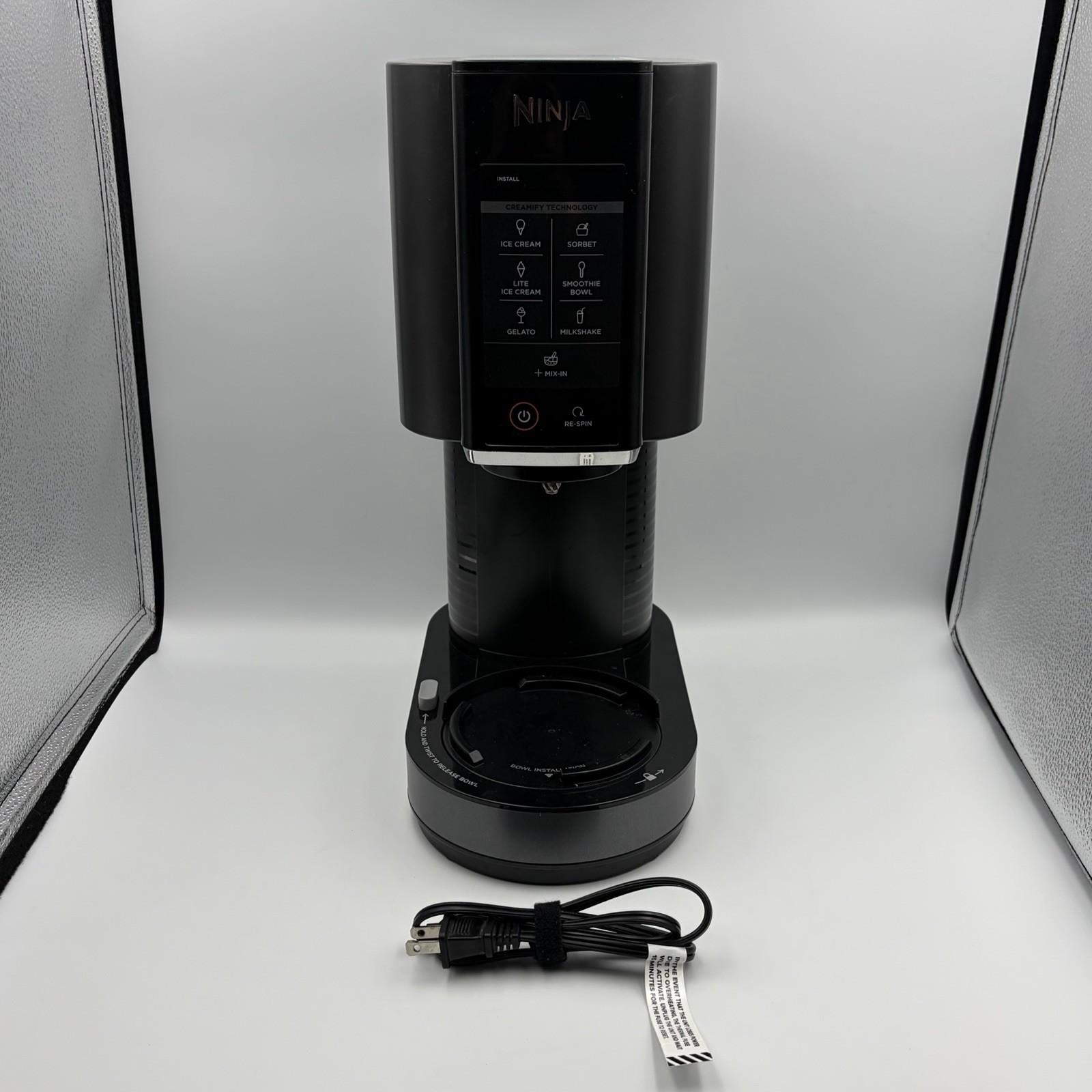 Ninja CREAMi CN305A 7-in-1 Ice Cream Maker Unit Motor Base FOR PARTS OR REPAIR