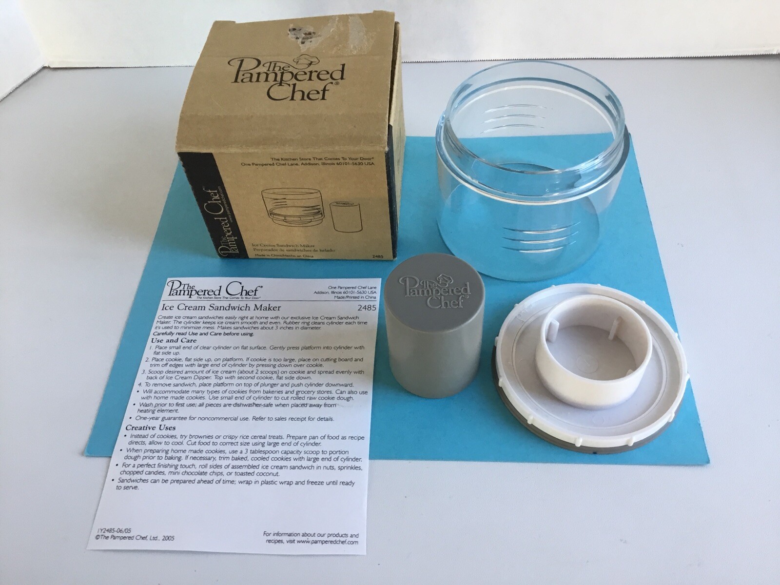 NEW Pampered Chef # 2485 Ice Cream Sandwich Maker with Box & instructions