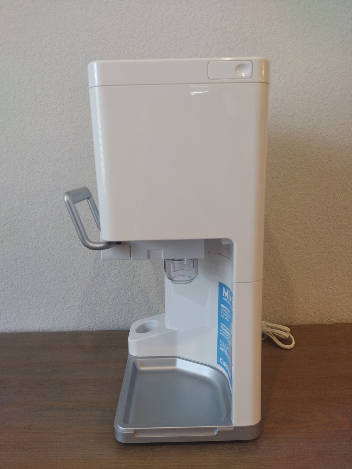 Cuisinart Ice Cream Maker Machine 1.5 Quart Mix It In Soft Serve Yogurt Sorbe