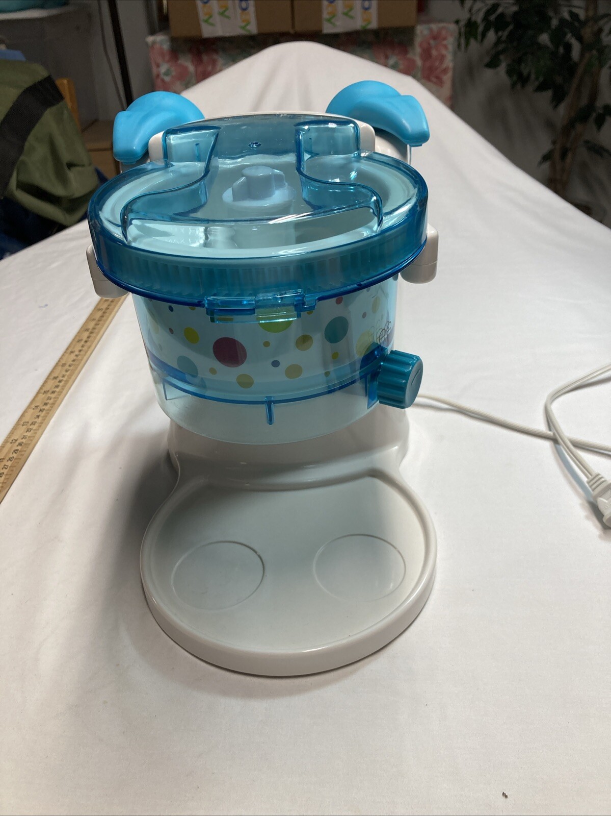 SNOWBALL MACHINE: SNOWBALL MAKER, BACK TO BASICS BRAND