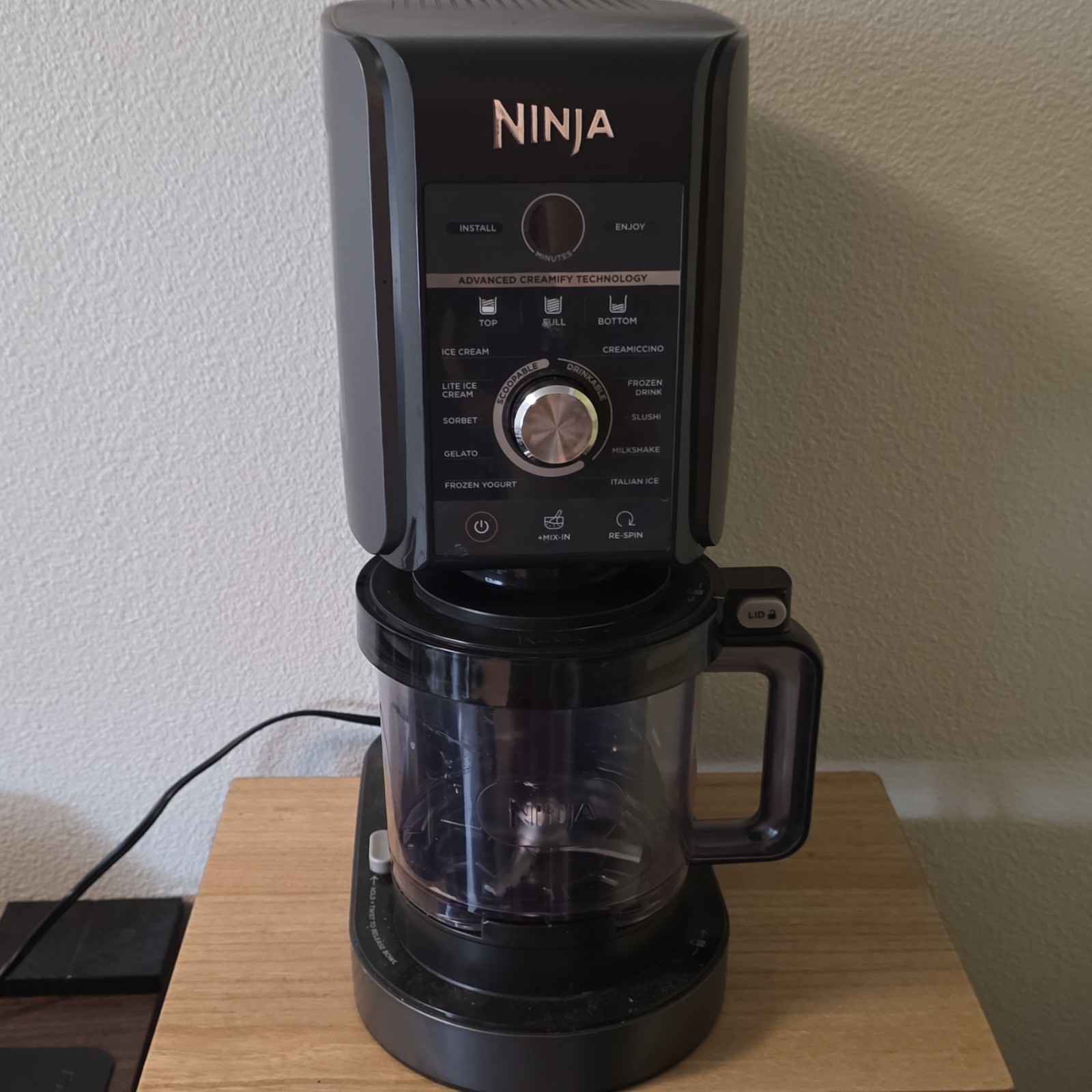 Ninja CN501CO Electric Ice Cream & Frozen Drink Maker Automatic Black 1 qt