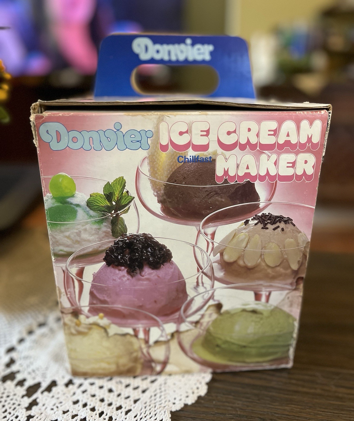 Donvier Vintage Chillfast Ice Cream Maker 1 Pint with Box