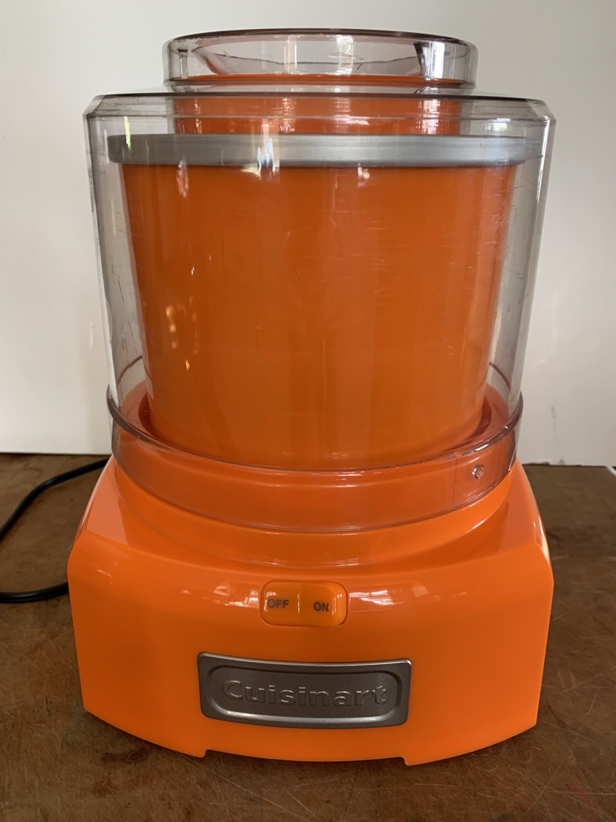 Cuisinart Ice Cream Frozen Yogurt Sorbet Maker Machine 1.5QT Orange Model ICE-21