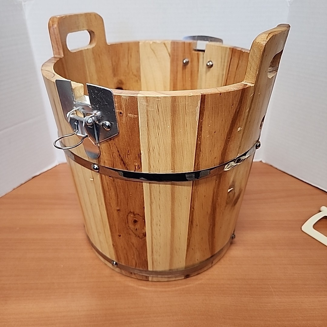 WOODEN BUCKET & LATCH for Oster 4-Quart Ice Cream Maker FRSTIC-WDB EUC OEM