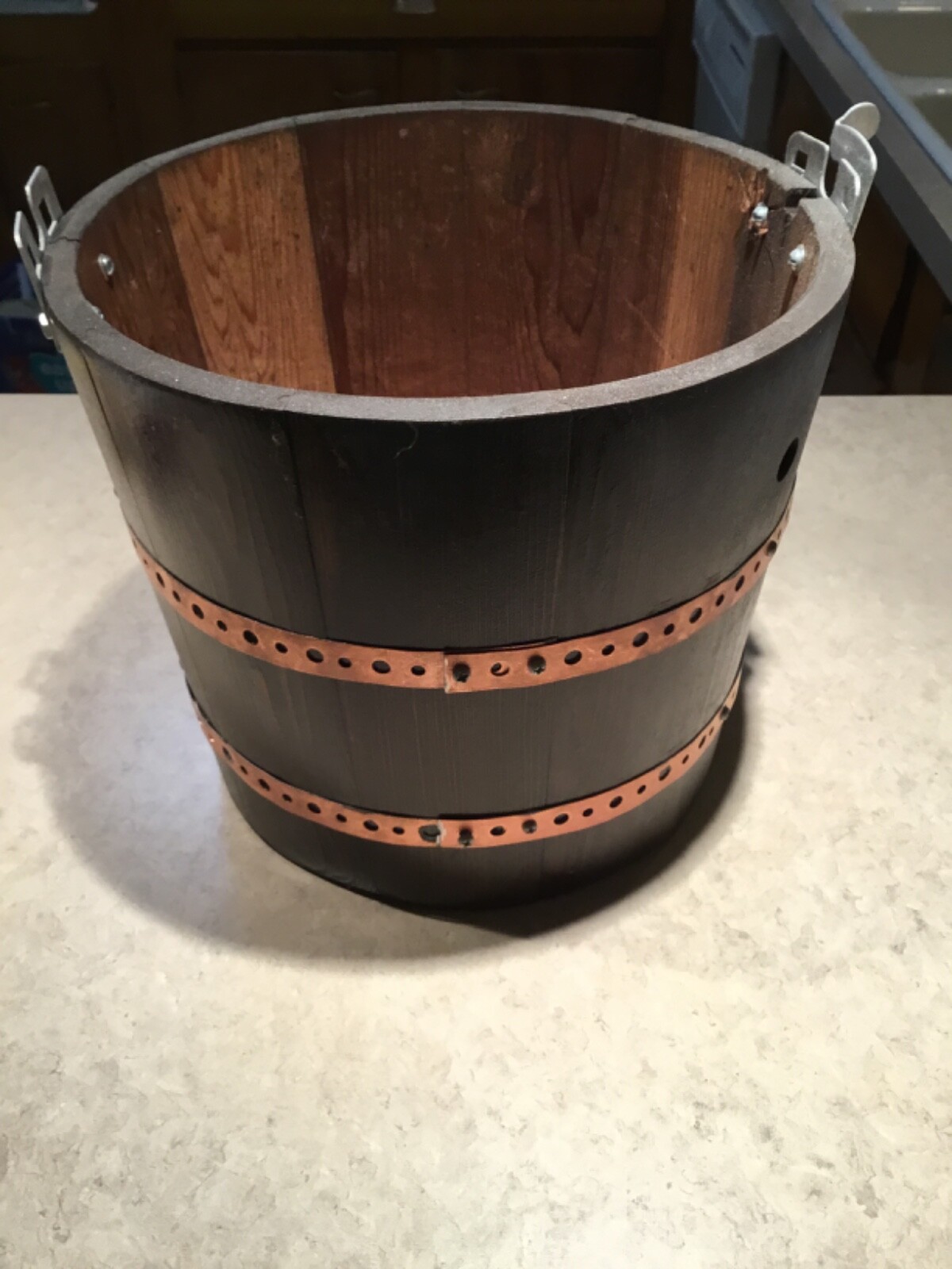 Rival Ice Cream Frozen Yogurt Maker/Freezer Wood Bucket Copper Bands – 5 Qt 8550