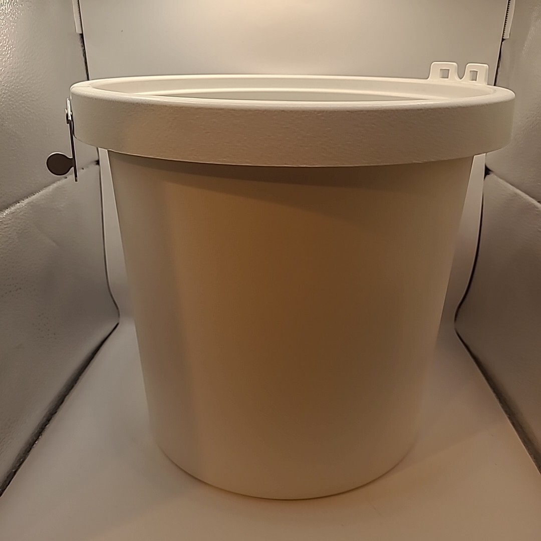 Rival Ice Cream Yogurt maker 4 Quart Model 8401 Vintage Tub Only Part BUCKET