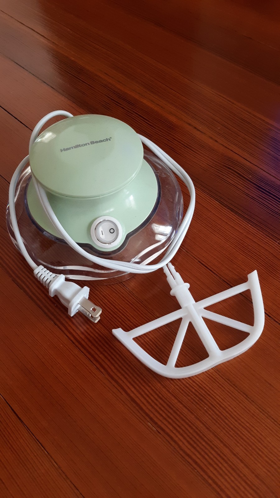 Motor, Mixing Blade, & Top w/ Box Half Pint Ice Cream Maker Hamilton Beach