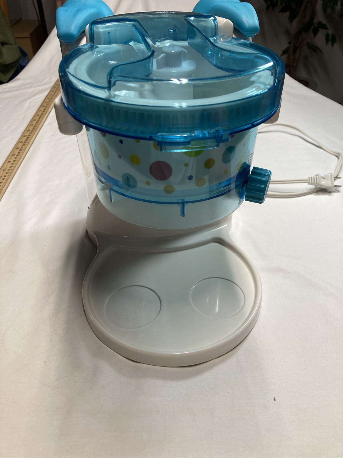 SNOWBALL MACHINE: SNOWBALL MAKER, BACK TO BASICS BRAND