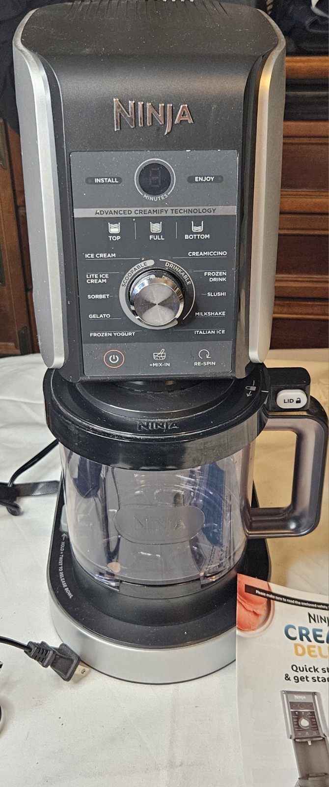 Ninja CREAMi Deluxe NC501 Electric Ice Cream Maker Black Silver Automatic Paddle