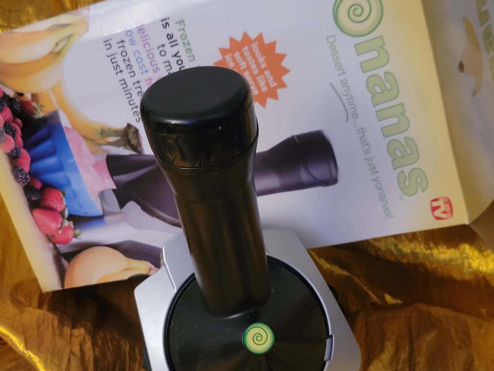 YONANAS Healthy Ice Cream Machine Treat Maker Frozen Fruit Yogurt Sorbet + BOX !