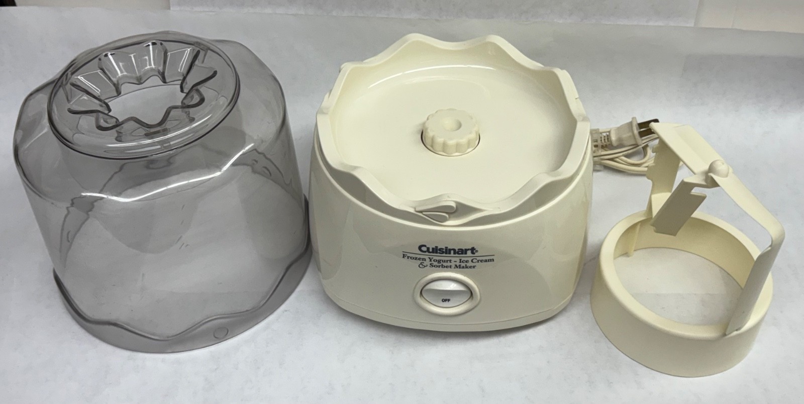 Cuisinart Ice Cream Maker Machine, 1.5 Quart Double Insulated ICE-21P1 White