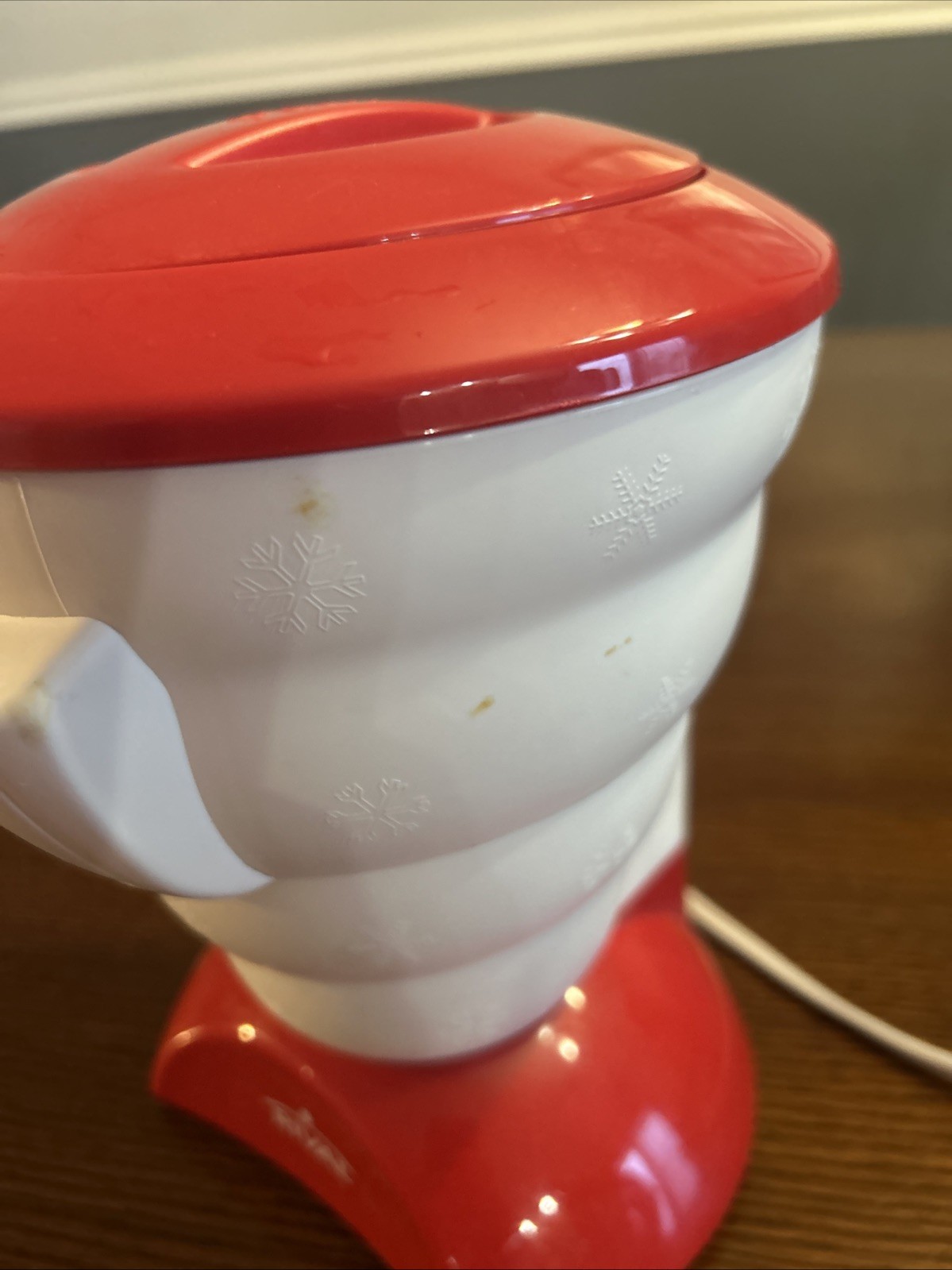 Used Rival Snow Cone Maker