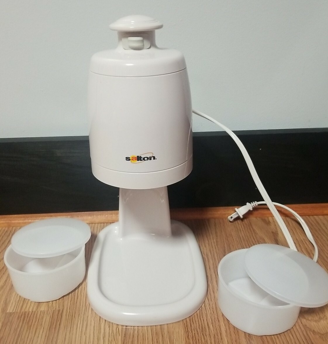 Professional At Home Salton Ice Shaver Icm-25 – Works Great