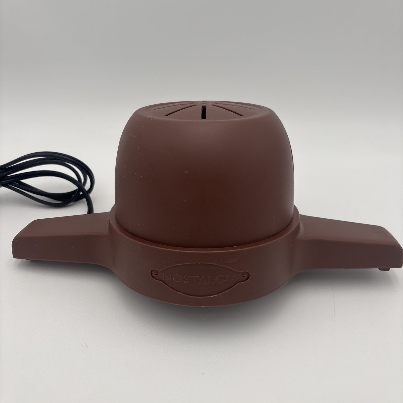 Brown Nostalgia Electric Ice Cream Maker ICMW400 Motor Tested Working