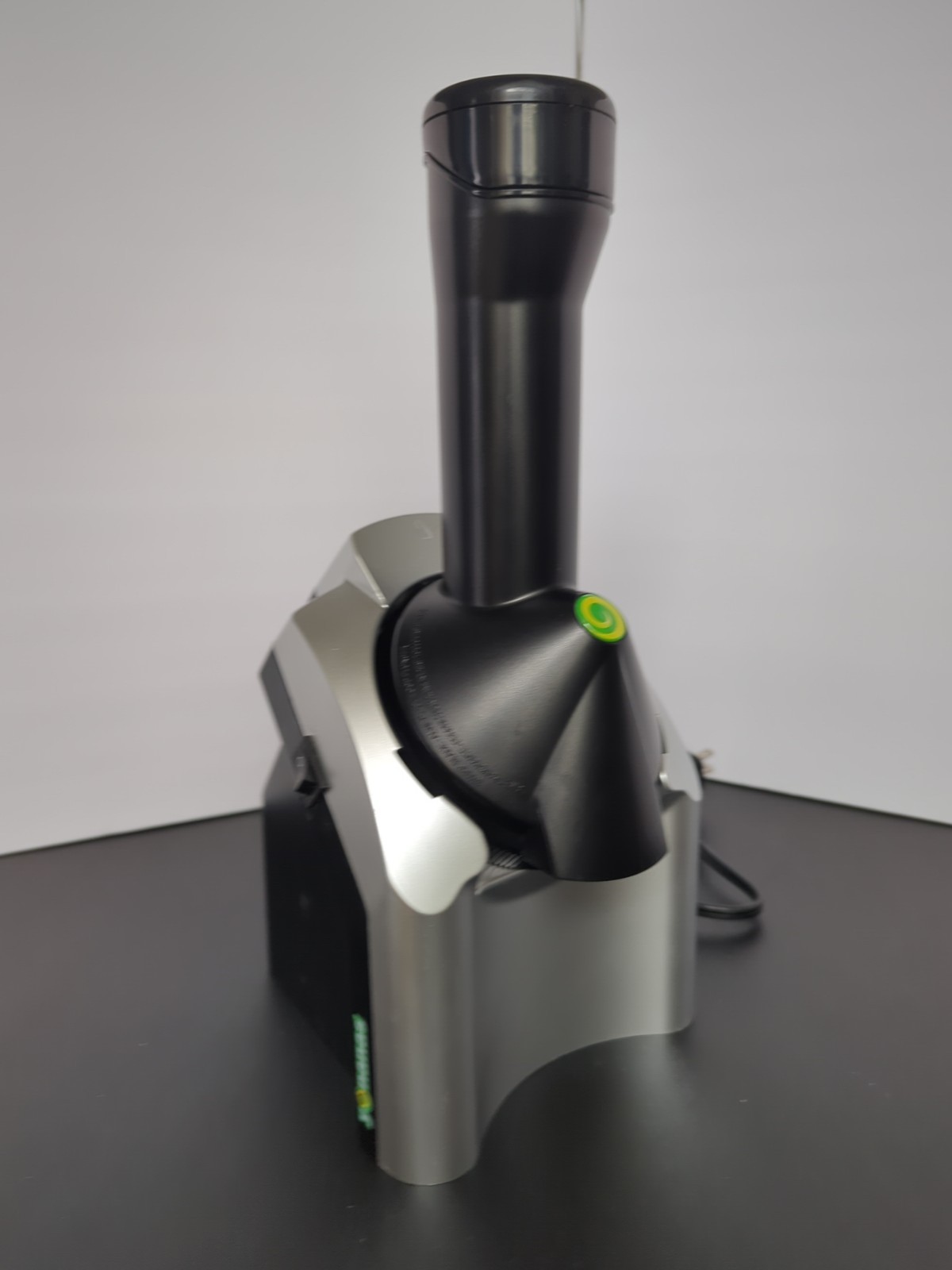 Yonanas Classic Frozen Fruit Soft-Serve Dessert Maker Model 901