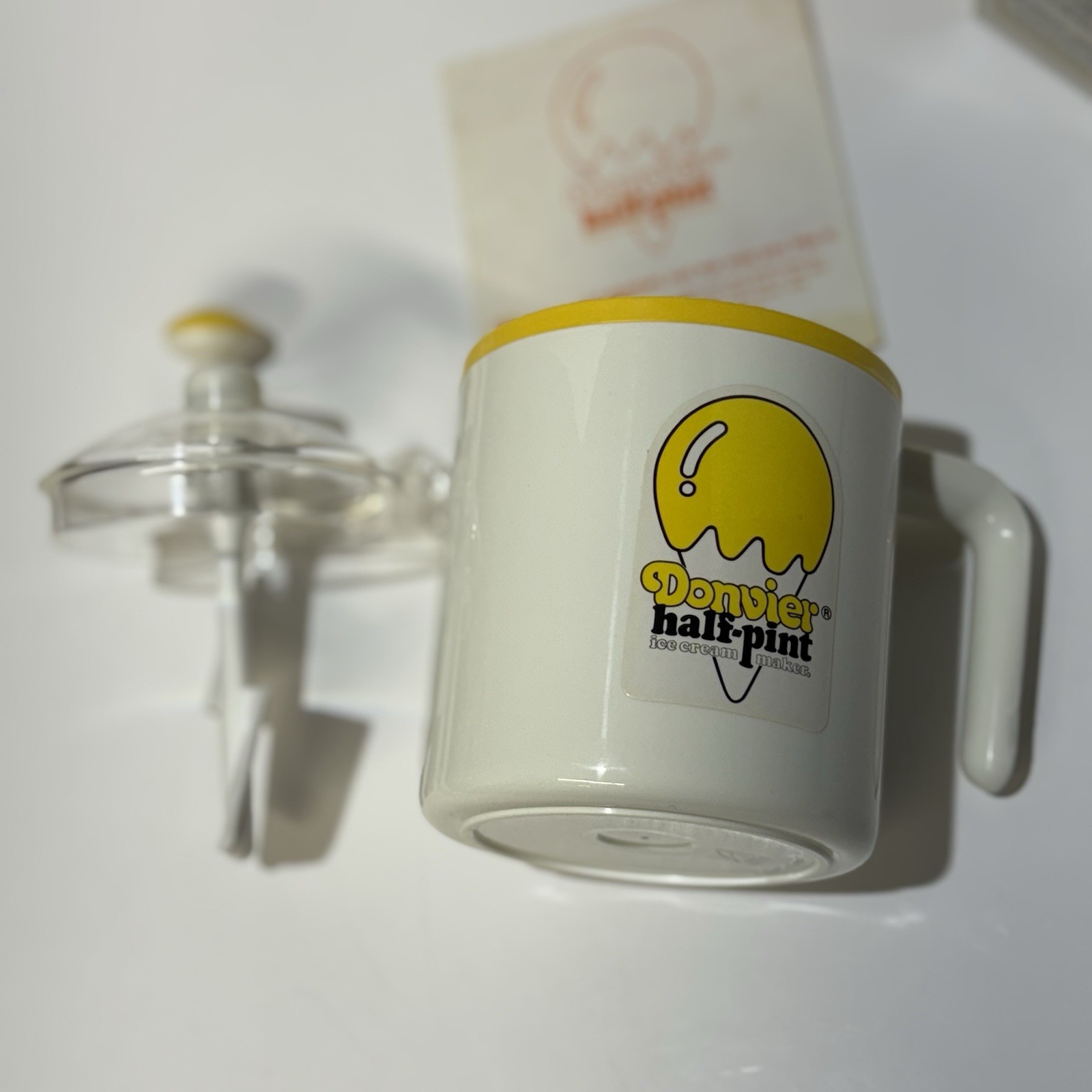 VTG 1980’s DONVIER Half-Pint Manual Hand Crank Ice Cream Maker with Guide