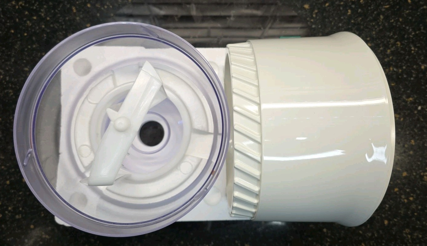 Krups La Glaciere 1 Quart Automatic Ice Cream Maker 337 White 120v