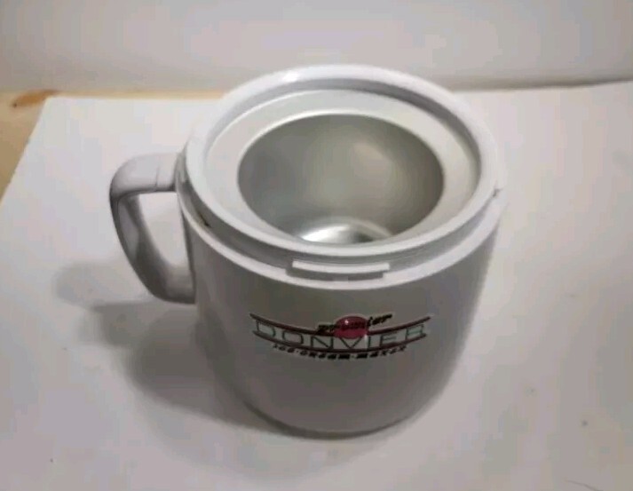 Vintage Donvier Premier 1 Quart Ice Cream Maker-Hand Crank