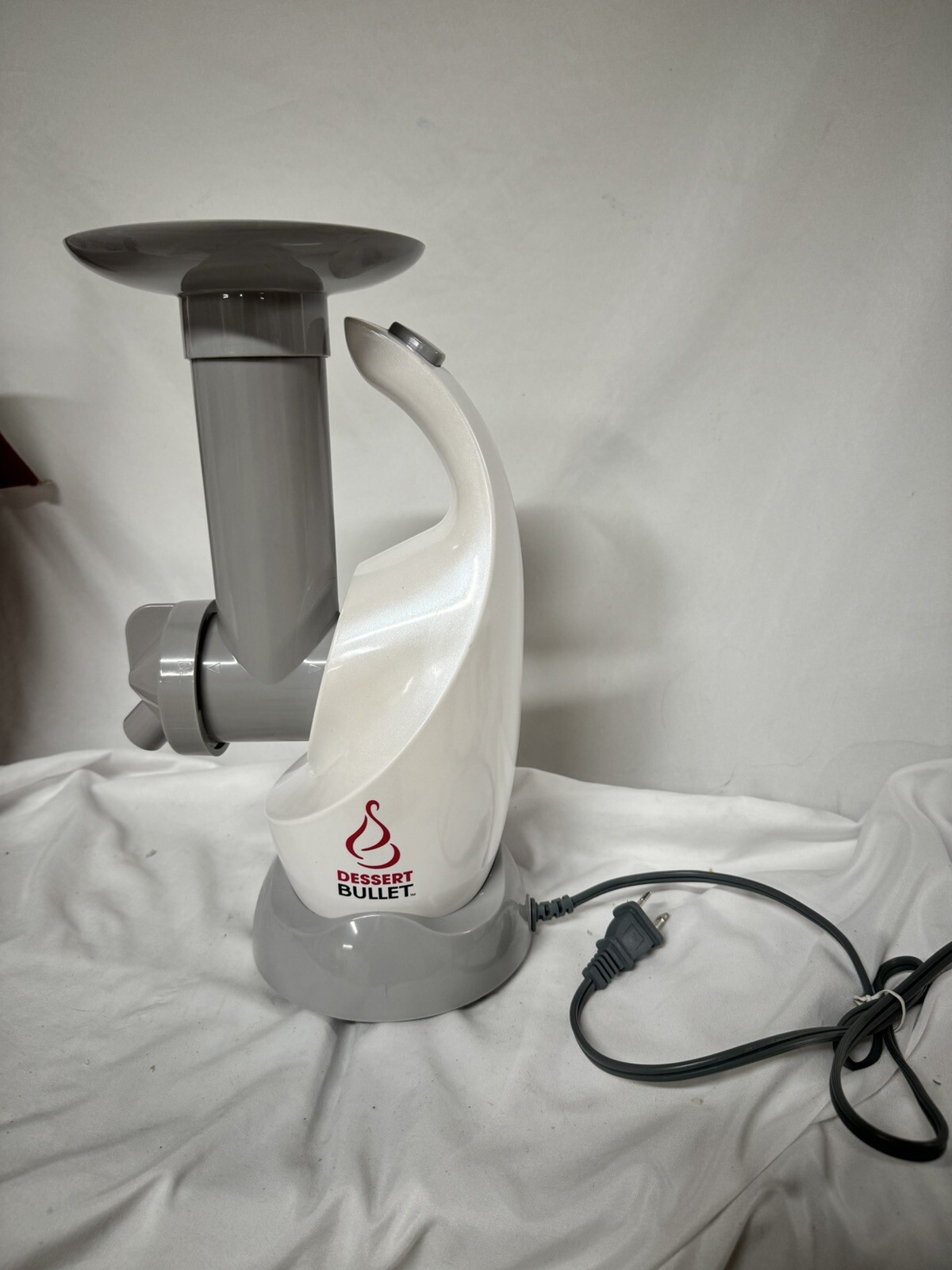Magic Bullet Dessert Bullet DBR-0101 Blender – White Open Box