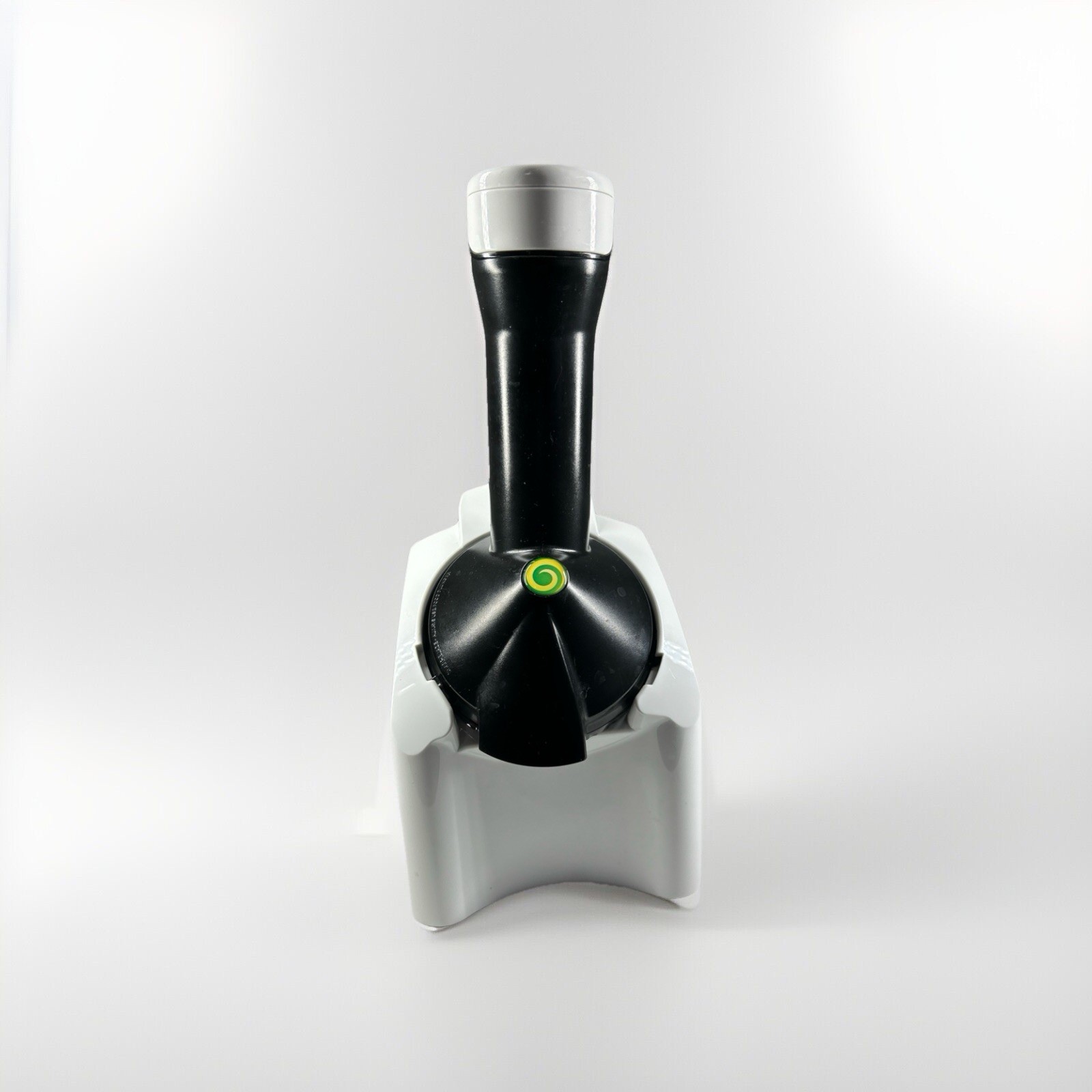 Yonanas Classic Vegan Non-Dairy Frozen Fruit Soft-Serve Dessert Maker, 200 Watts