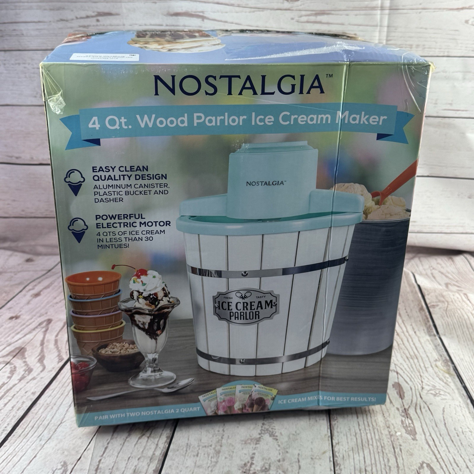 Nostalgia 4 Qt Wood Parlor Electric Ice Cream Maker Aqua White