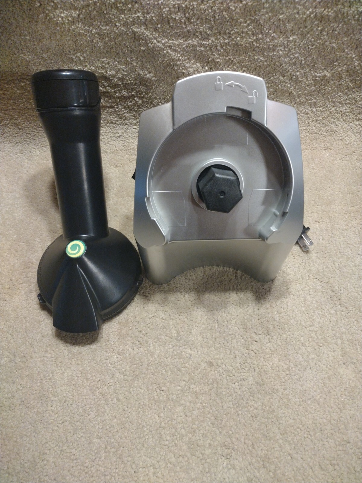 Yonanas Classic Original Healthy Frozen Dessert Maker 200 Watts,Silver
