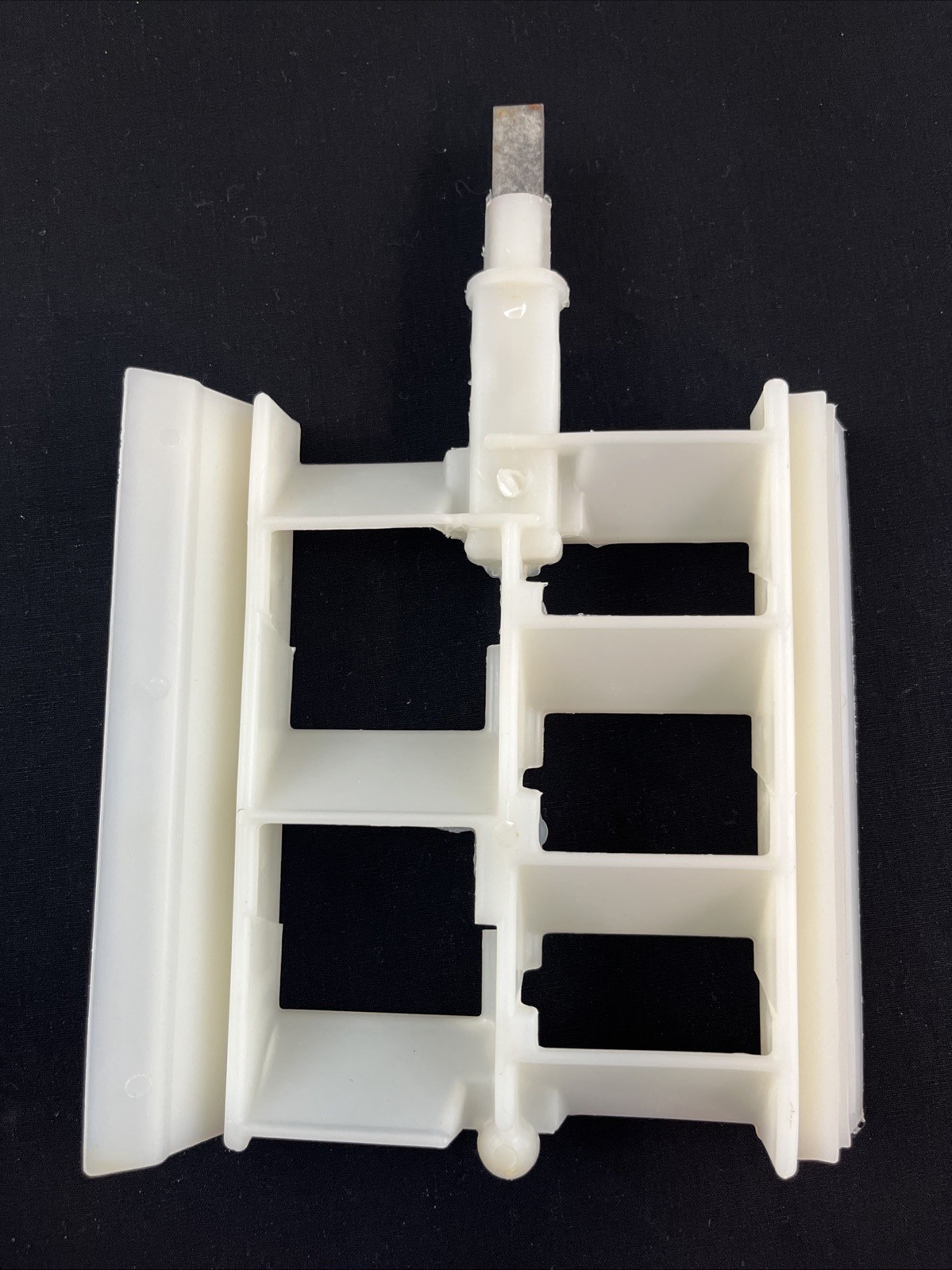 Dolly Madison ￼4 Qt. Ice Cream Maker / Freezer Dasher Paddle Replacement Part