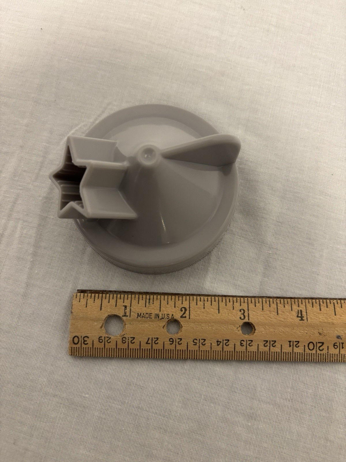 Magic Bullet Dessert Bullet Model DB-0101 Replacement Part, Star Dispenser ONLY