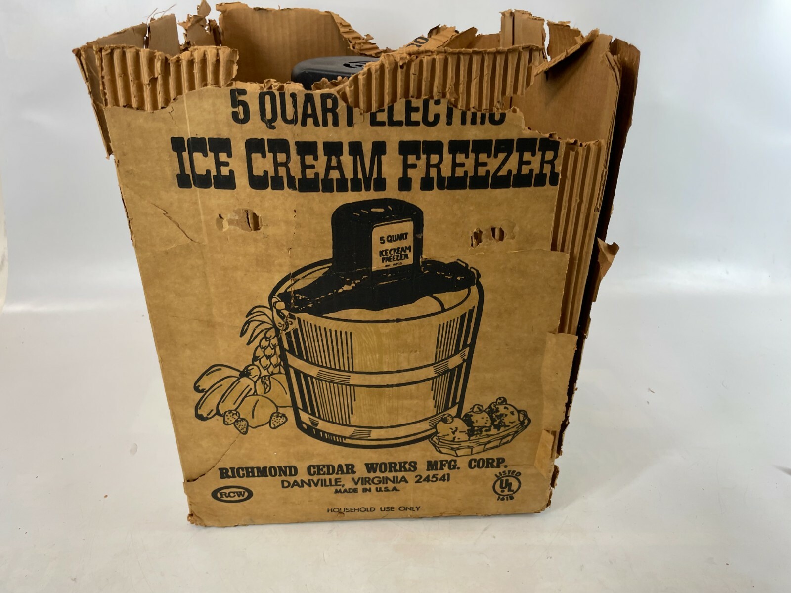 Vintage RCW Sterling Amaretto Di Saronno Electric Wood Bucket Ice Cream Freezer