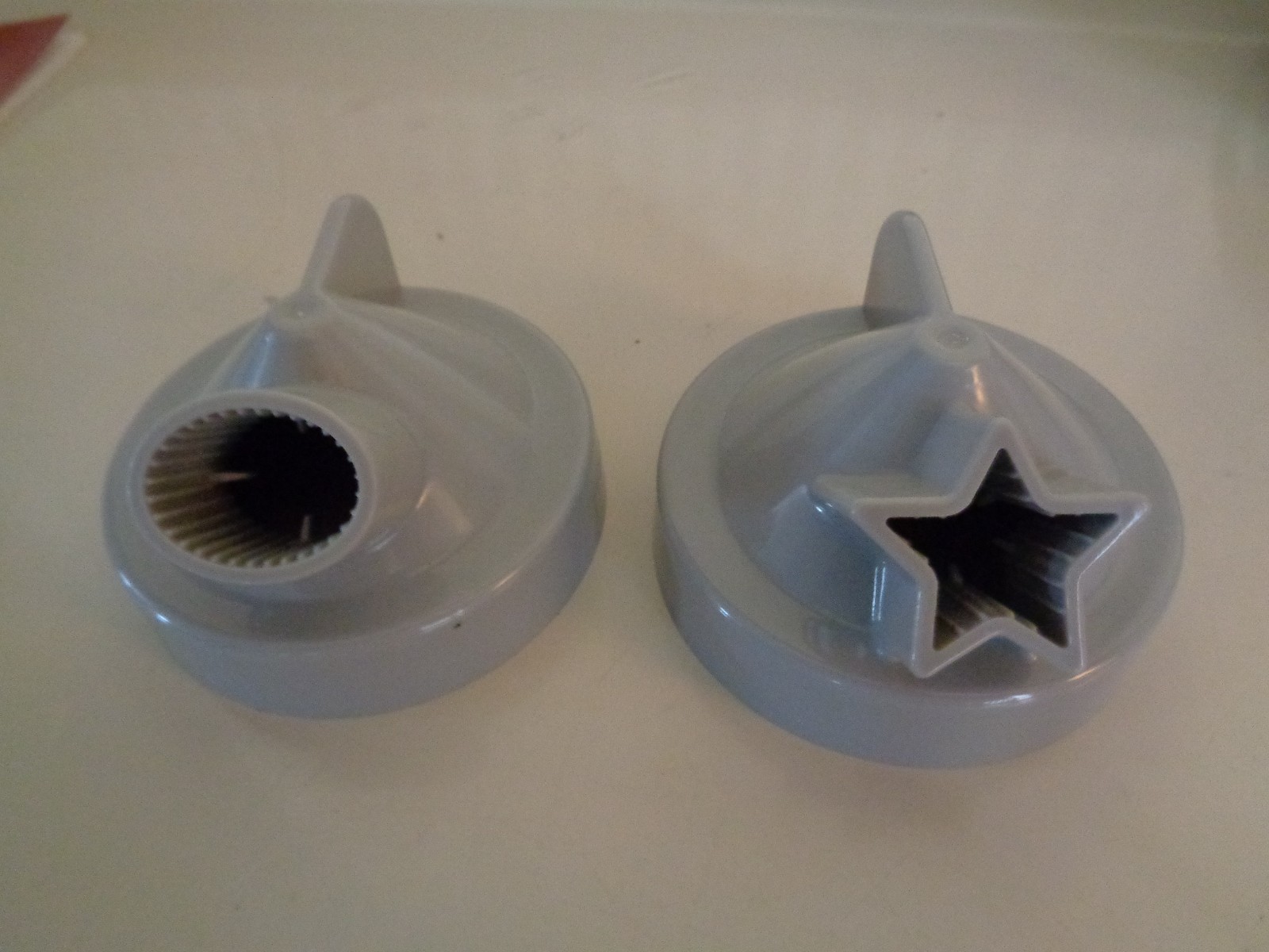 Magic Bullet DB-0101 Dessert Bullet Blender Frozen Dessert Maker.