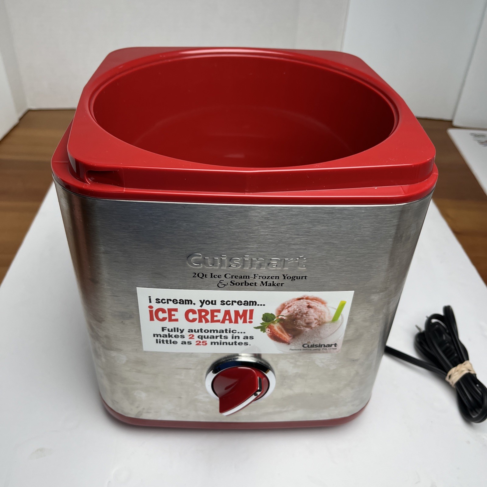 Cuisinart 2Qt Ice Cream Maker CIM-60rsa RARE RED VERSION Base Only TESTED/WORKS
