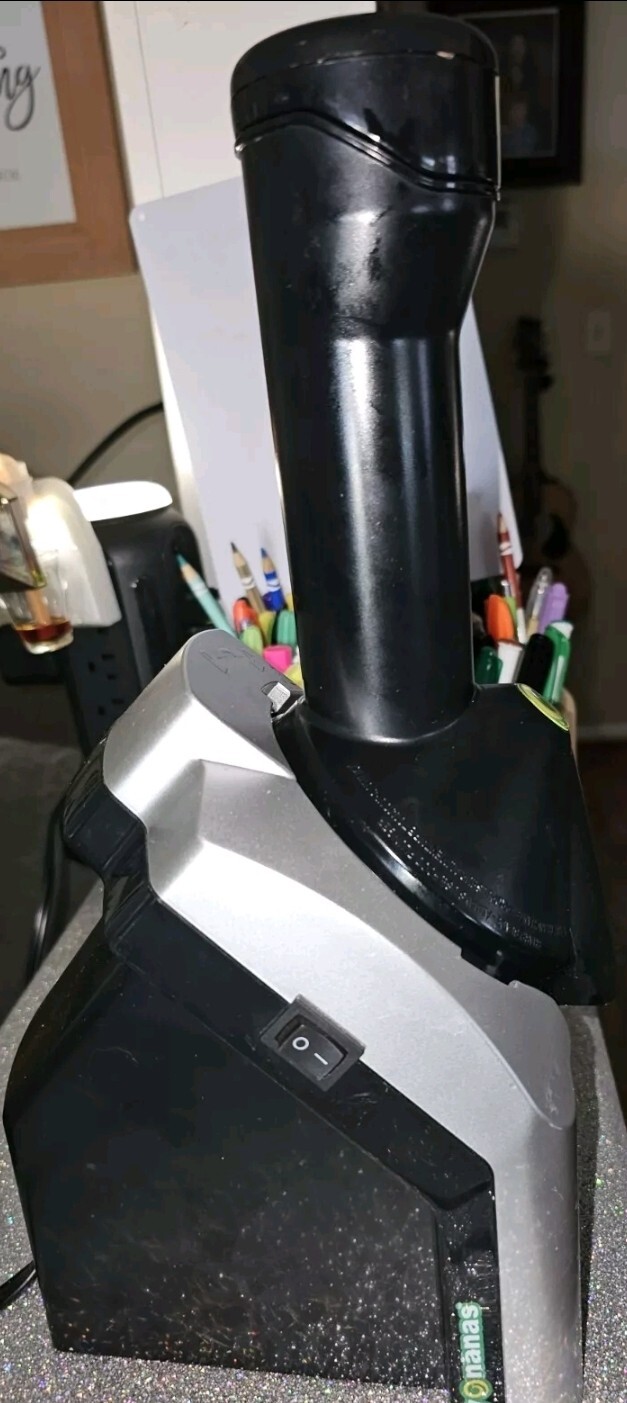 Yonanas Classic 200W Soft Serve Dessert Maker Vegan Dairy-Free Frozen Fruit