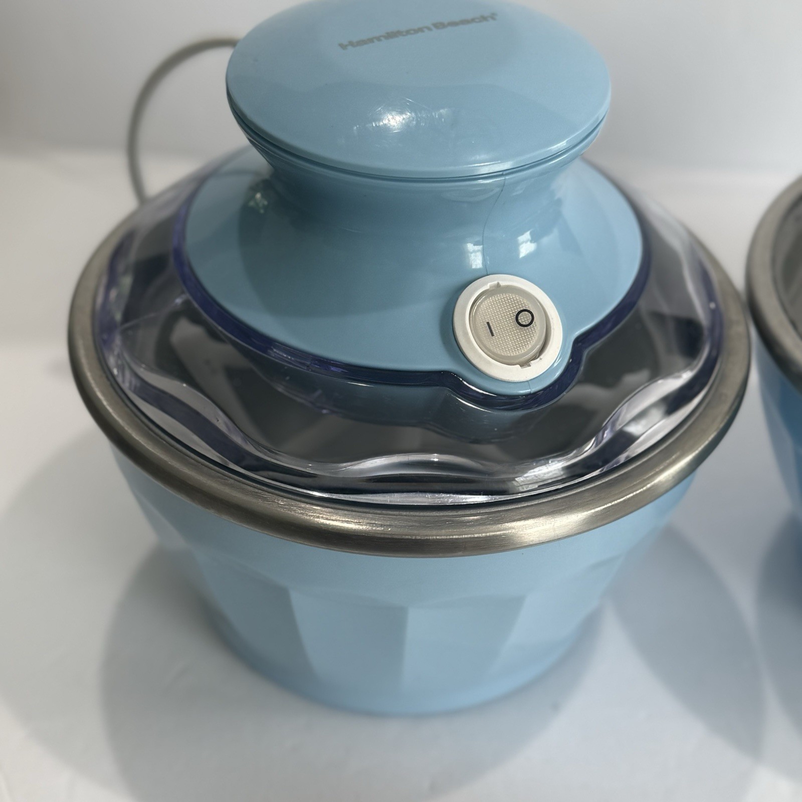 Hamilton Beach Half Pint Soft Serve Ice Cream Maker 2 Freezer Bowls Blue Tested