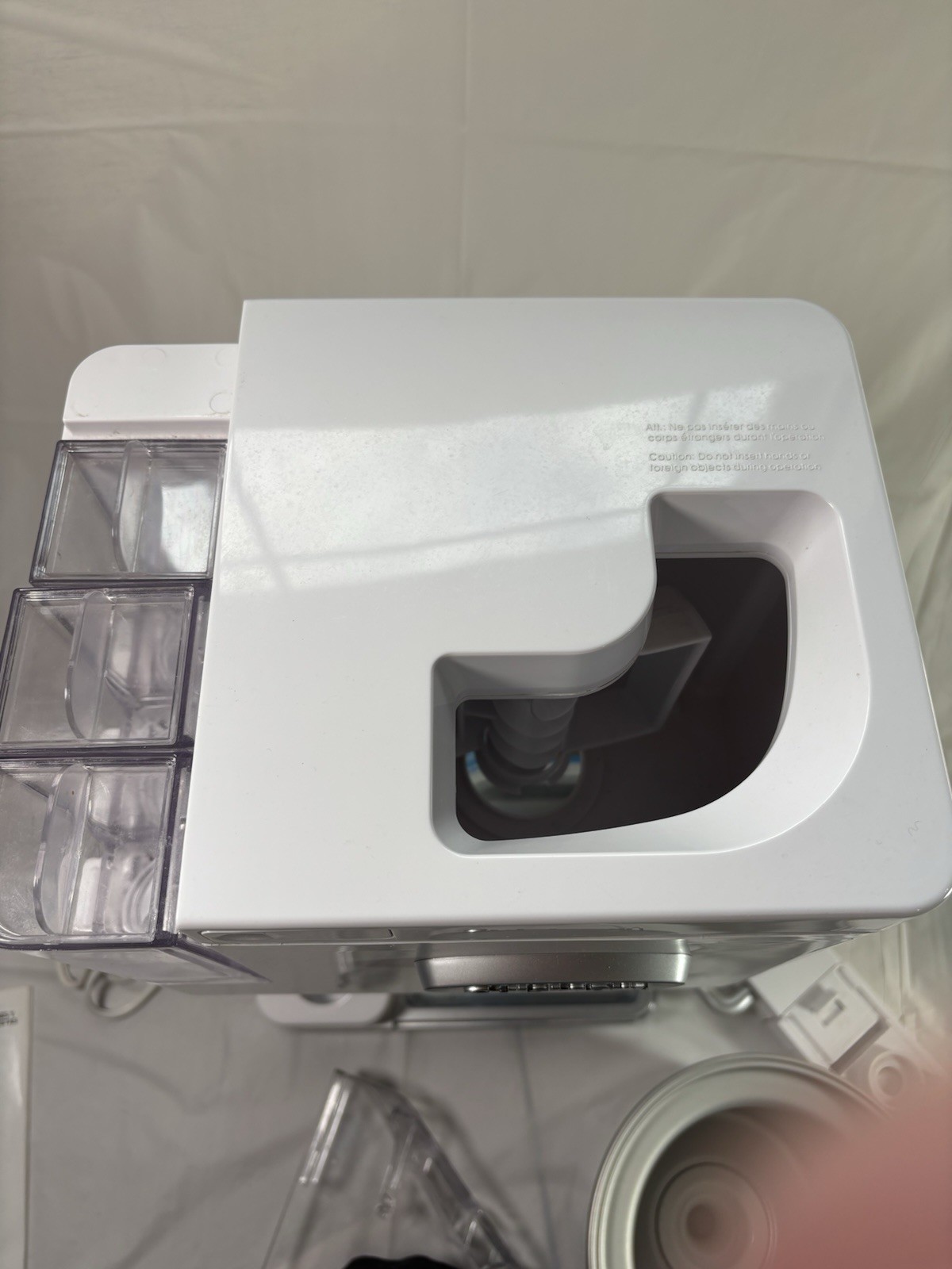 Cuisinart ICE-45 Mix Serve 1.5-Quart Soft Service Ice Cream Maker – White Used