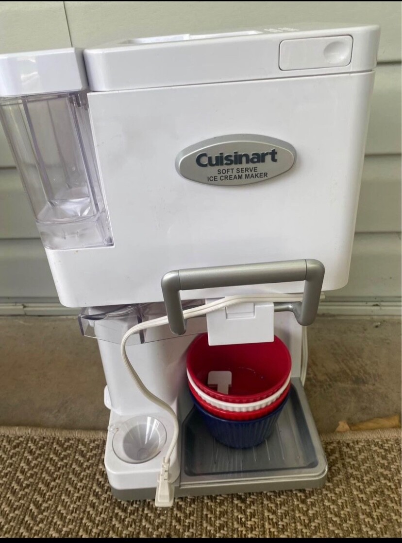 Cuisinart ICE-45P1 Mix Serve 1.5-Quart Soft Service Ice Cream Maker – White