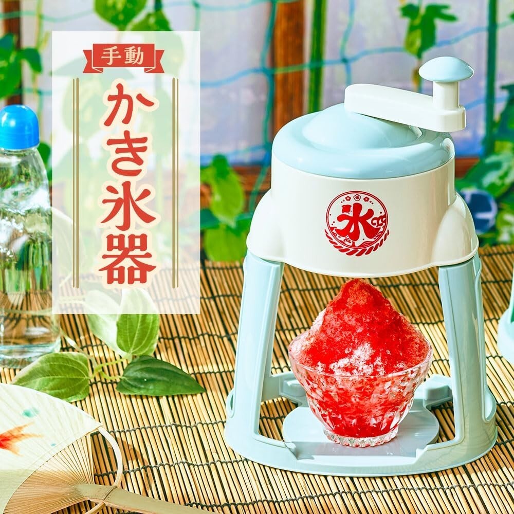 Doshisha Hand Moving Ice Cube Maker Compact Storage Ice Cup with Lid