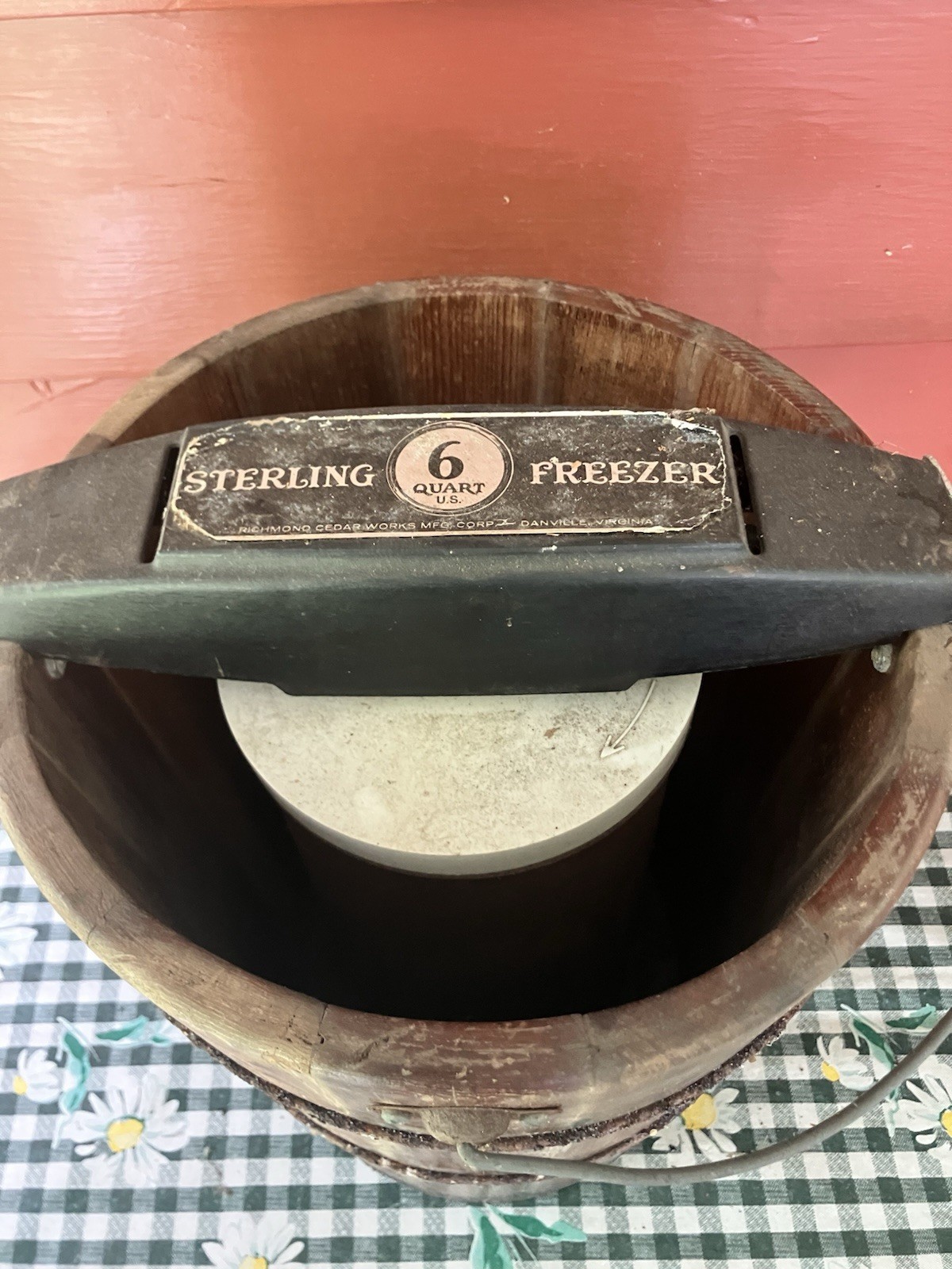 Vtg Sterling 6 Qt Ice Cream Freezer, Hand Crank, Very Rare, Extra Metal Canister