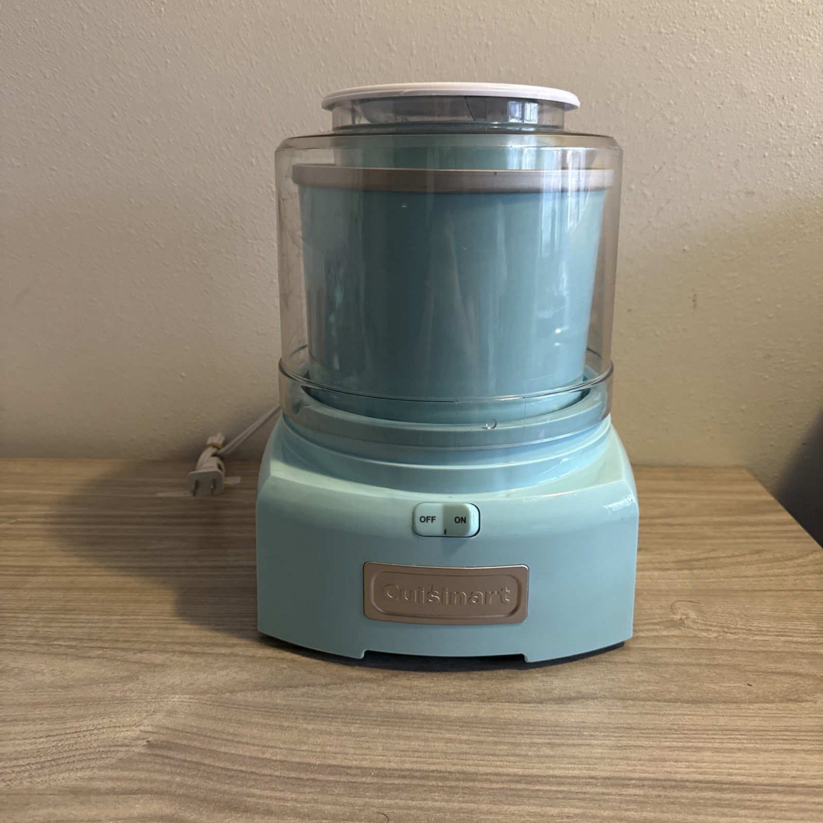 Cuisinart ICE-21TQ 1.5-Quart Ice Cream and Sorbet Maker Turquoise WORKS GREAT