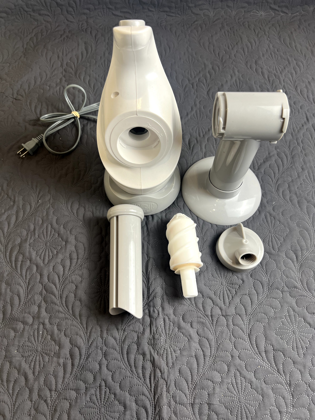 Magic Bullet Dessert Bullet Healthy Dessert, Smoothie Maker Model #DB-0101 USED