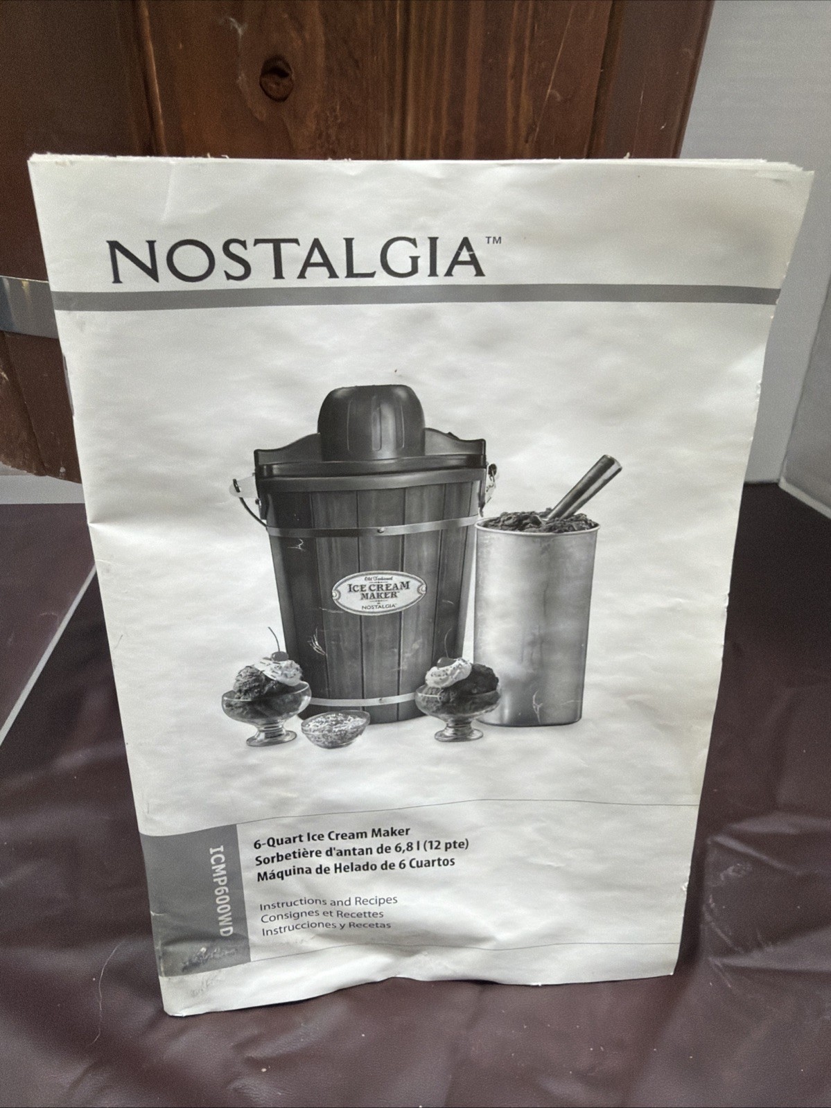 Nostalgia Ice Cream Maker 6 Qt Electric Vintage Wood Bucket Frozen Yogurt Gelato