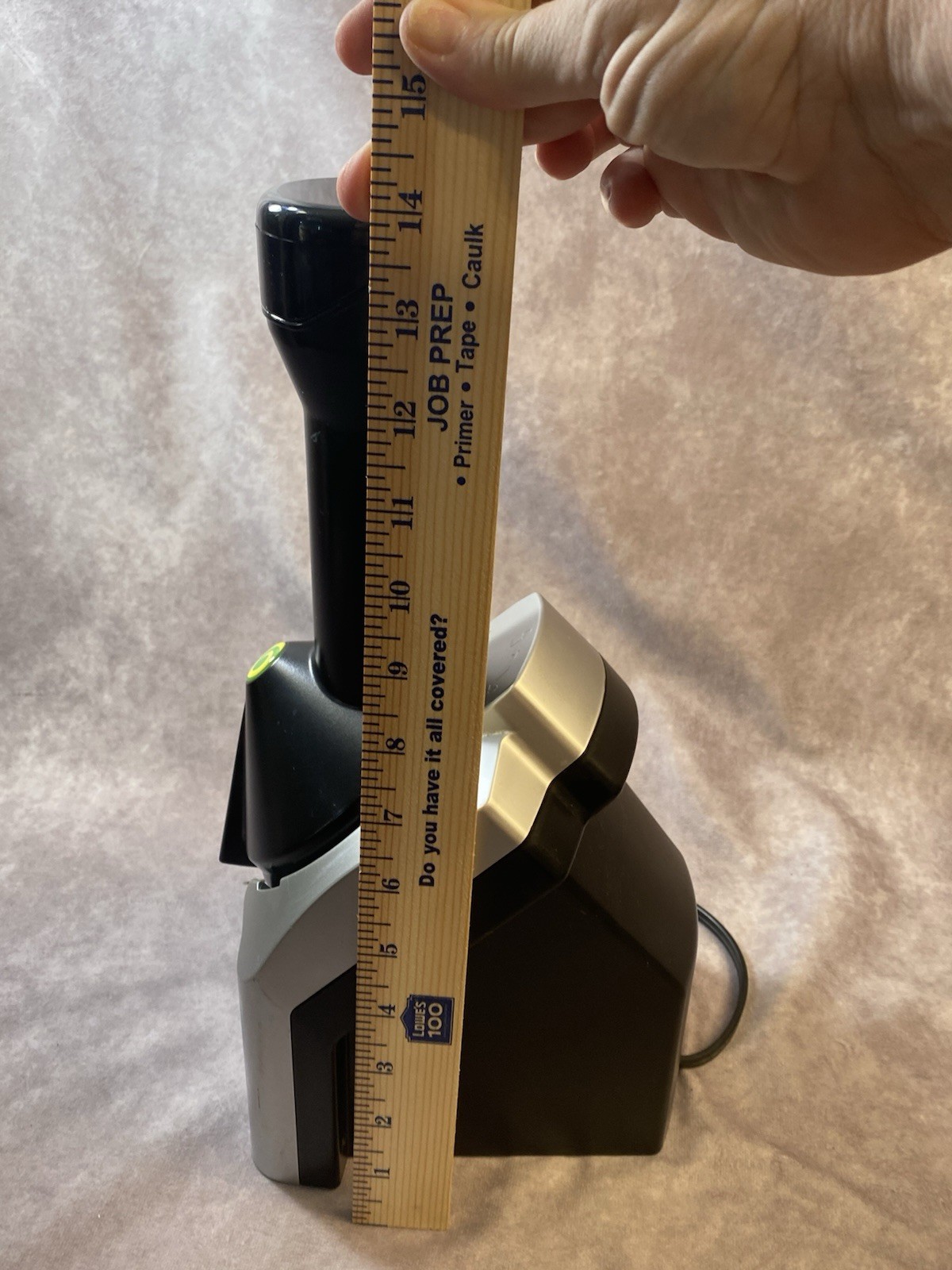 Dole Yonanas Deluxe Ice Cream Frozen Yogurt Treat Maker Model 901 Scratched