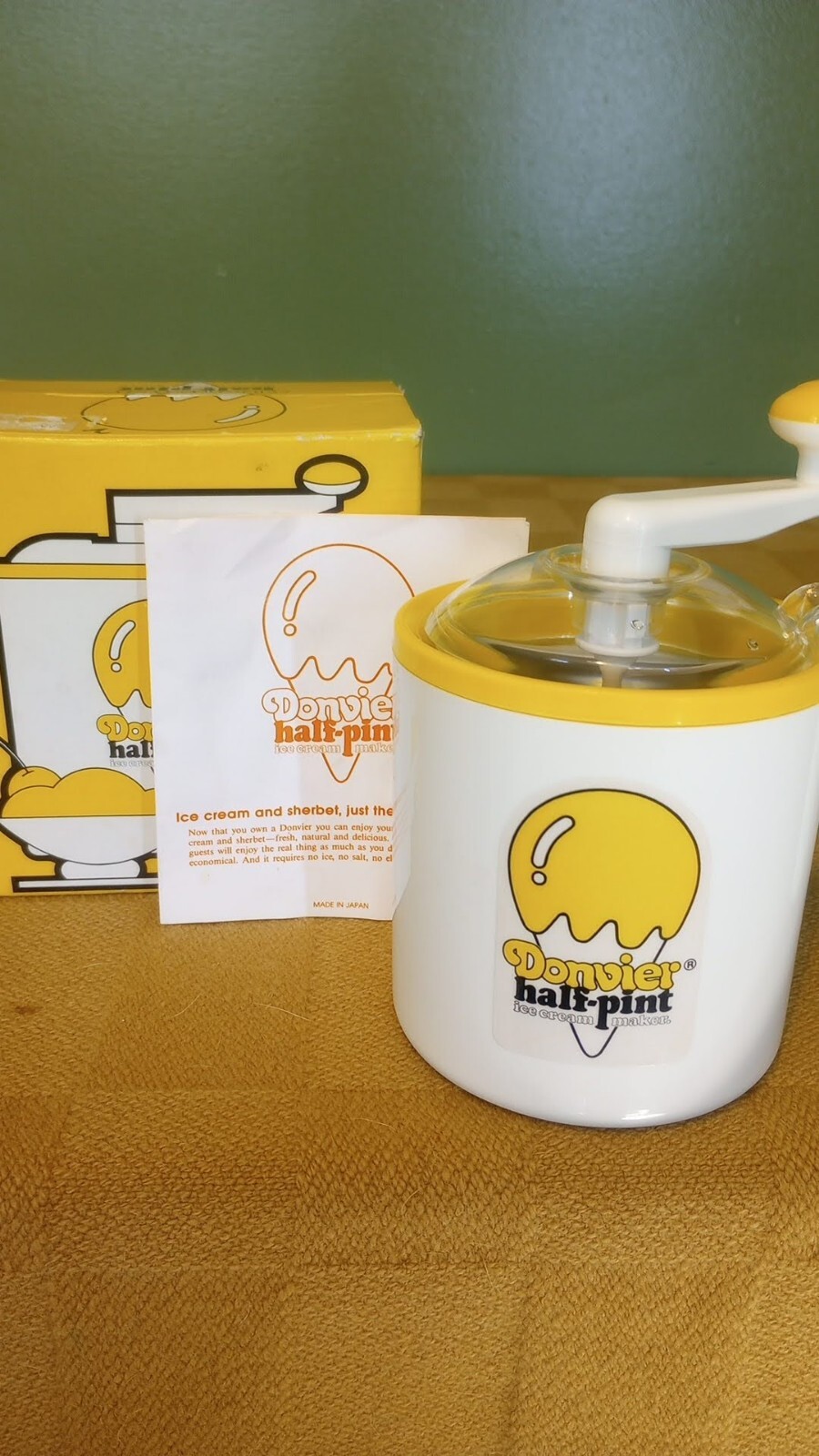 Donvier Half-Pint Manual Hand Crank Ice Cream Maker Made In Japan