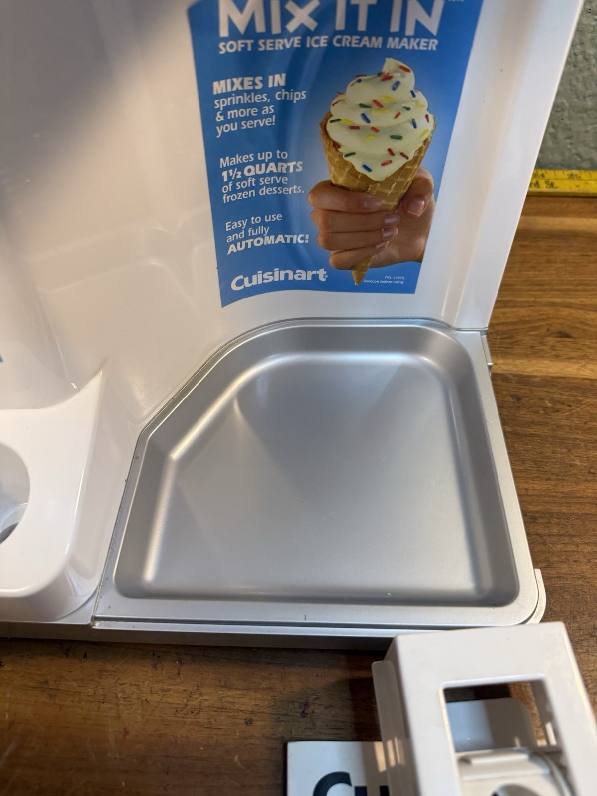 Cuisinart ICE-45P1 Mix Serve 1.5-Quart Soft Service Ice Cream Maker – White
