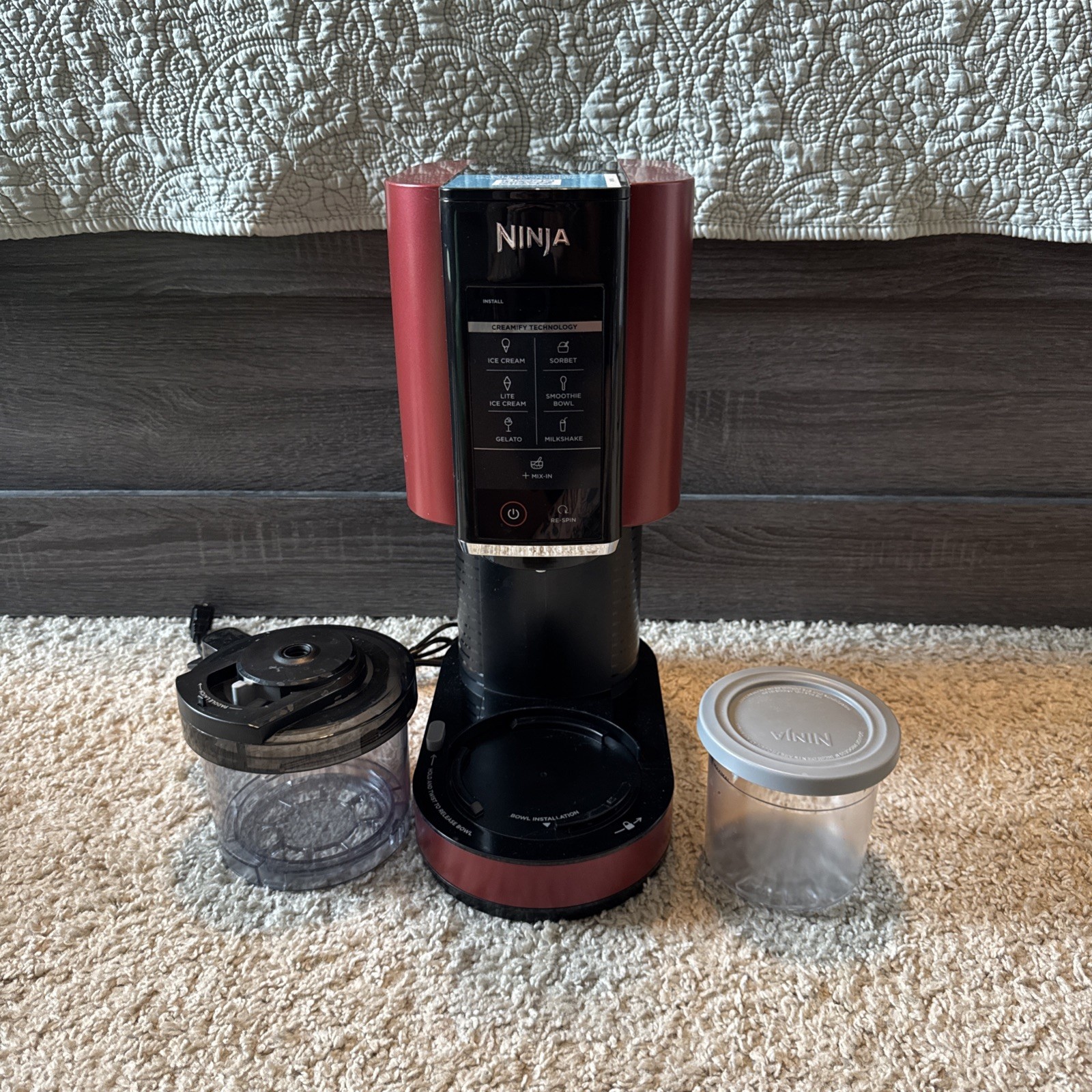 Ninja NC301 – CREAMi, Ice Cream Maker, 7 One-Touch Programs – Red (NC301RD)